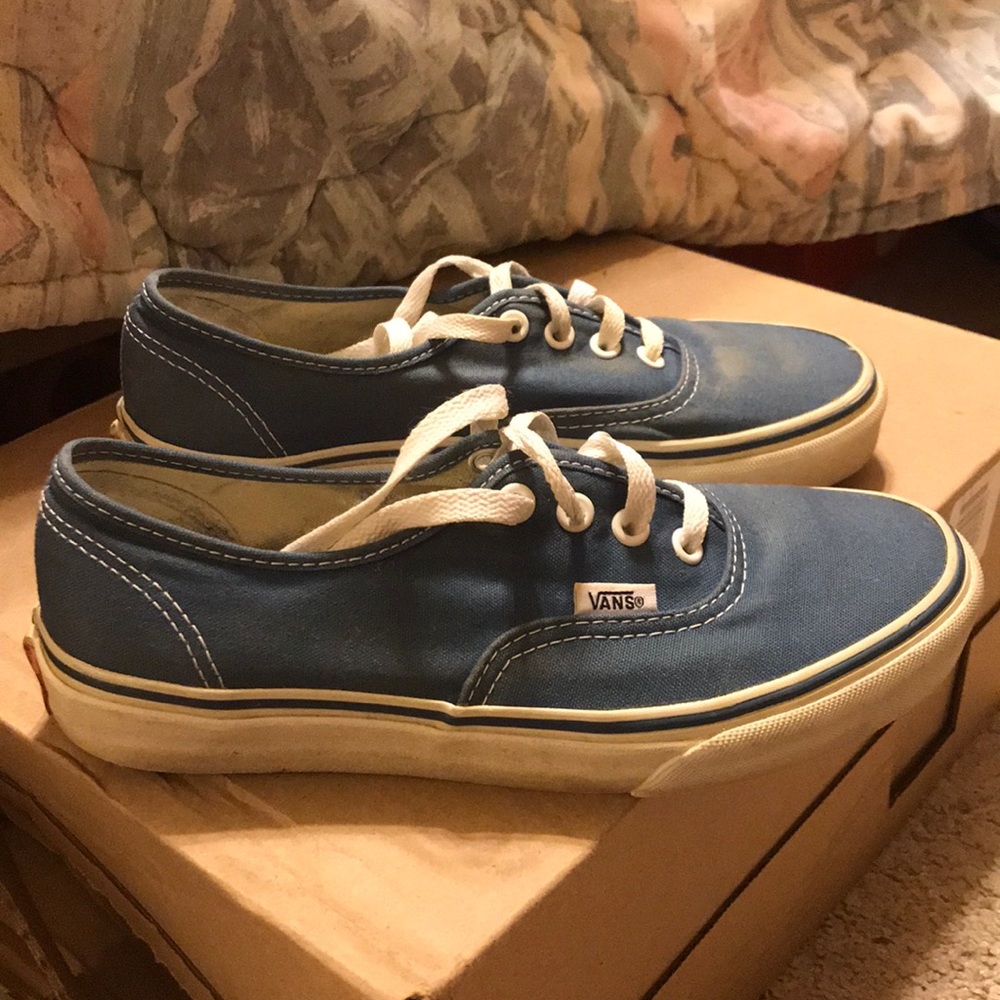 Navy Vans - Picture 5 of 5